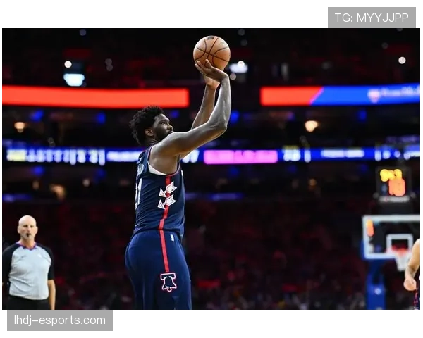 76人恩比德全场贡献19分13篮板7助攻3盖帽全面数据 76人恩比德全场贡献19分13篮板7助攻3盖帽全面数据